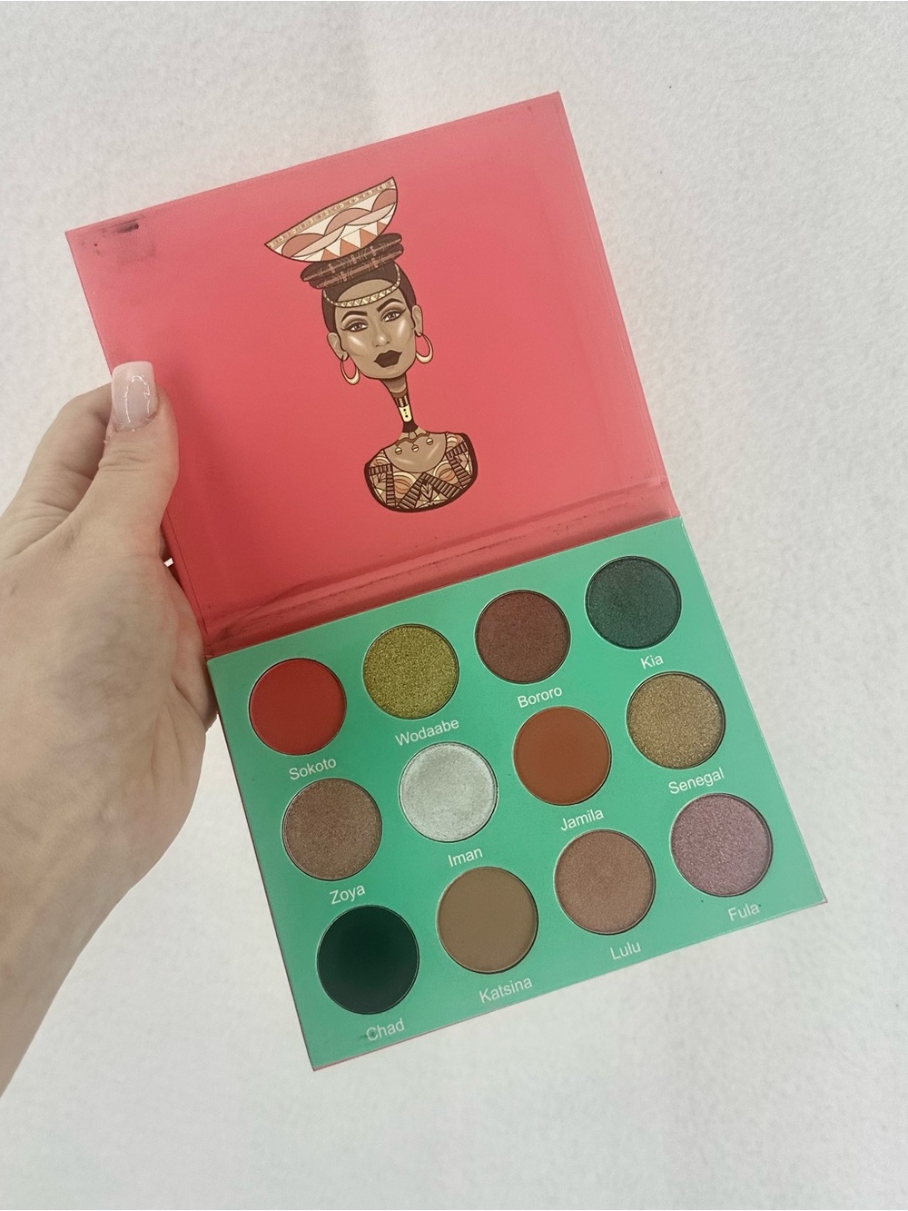 Juvias Place The Saharan Pallet Eyeshadow